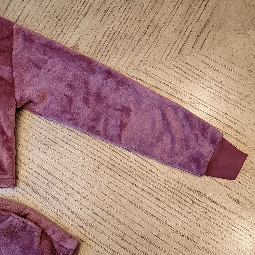 Lounge Cozy sweater M and shorts S Guess 💟 - Picture 7 of 10